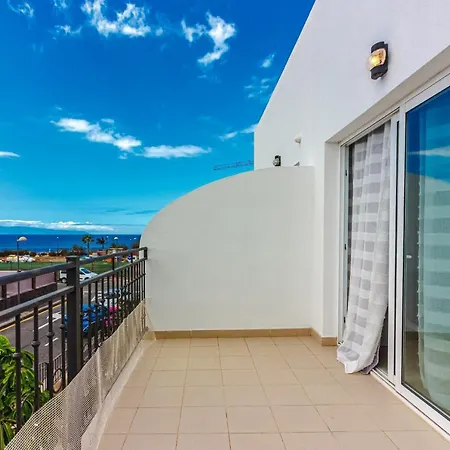 Beachfront Townhouse Palm-mar شقة بالم مار