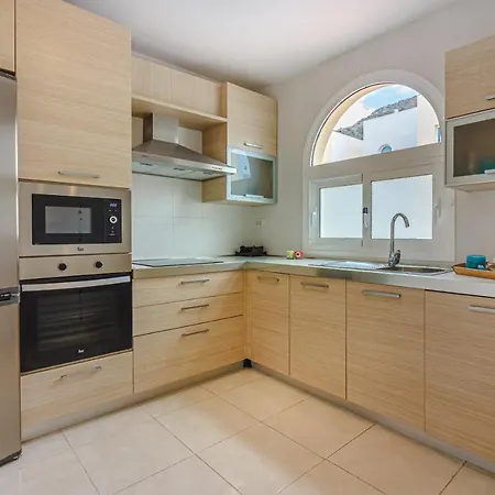 Daire Beachfront Townhouse Palm-mar Palm-mar